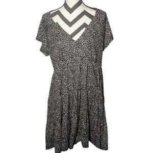 Urban Outfitters XL Black White Speckled Tiered Mini Dress